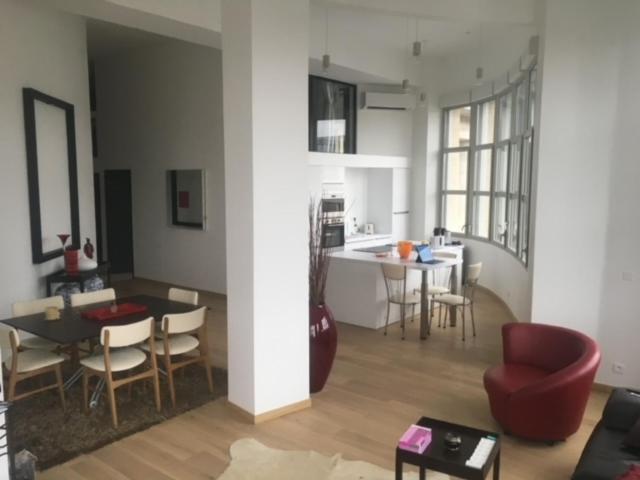 Loft Des Sacres - Vue Unique Sur La Cathedrale Apartment Reims Ngoại thất bức ảnh